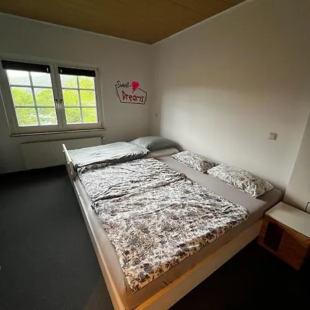 Apartment Familienfreundliches Ferien-apartment Auf Burg Hausen